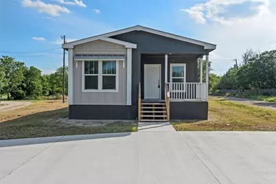 202 N 6th Street, Mount Calm, TX 76673 - Photo 1