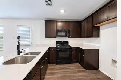 1422 Southwell Drive, Crandall, TX 75114 - Photo 5