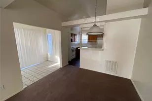 10404 Cork Oak Cir, Dallas, TX 75227 - Photo 7