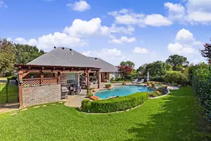 8955 Leslie Ct, Benbrook, TX 76126 - Photo 35