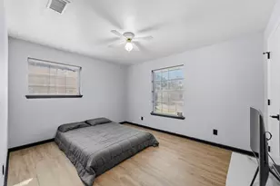 6606 Coleshire Dr, Dallas, TX 75232 - Photo 25