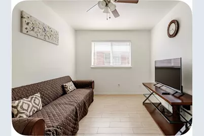 2330 Kingsway Drive, Arlington, TX 76012 - Photo 17