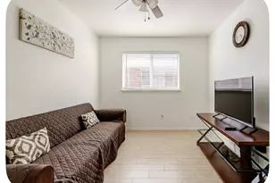2330 Kingsway Dr, Arlington, TX 76012 - Photo 17