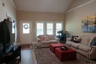 3611 Soft Wind Ct, Grapevine, TX 76051 - Photo 3