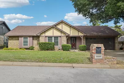 4609 Lester Drive, Arlington, TX 76016 - Photo 1