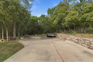 1600 Fox Ridge Rd, Lorena, TX 76655 - Photo 33