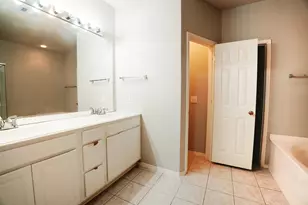 11354 Still Hollow Dr, Frisco, TX 75035 - Photo 11