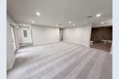 3911 White Settlement Road, Fort Worth, TX 76107 - Photo 9