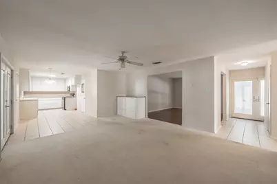 5216 Wentworth Street, Fort Worth, TX 76132 - Photo 3