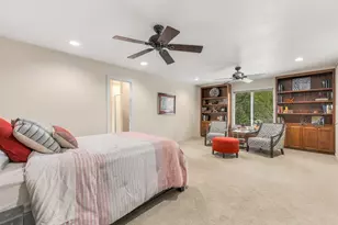 2119 N Fielder Rd, Arlington, TX 76012 - Photo 25