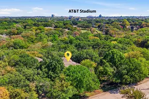 2119 N Fielder Rd, Arlington, TX 76012 - Photo 39