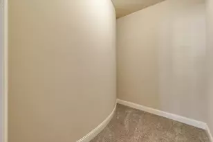1049 Mesa Crest Dr, Fort Worth, TX 76052 - Photo 11