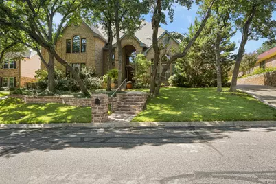 2104 Emerald Lake Drive, Arlington, TX 76013 - Photo 1