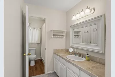 2104 Emerald Lake Drive, Arlington, TX 76013 - Photo 29
