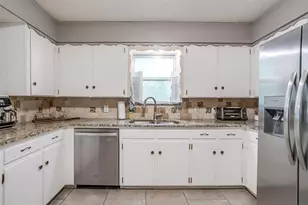 3217 Lubbock Ave, Fort Worth, TX 76109 - Photo 11