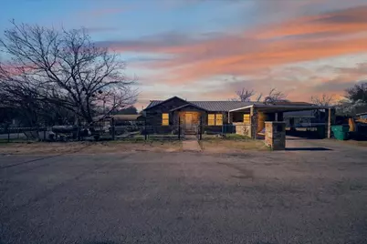 1310 N Estes Street, Stephenville, TX 76401 - Photo 1