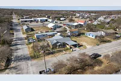 1310 N Estes Street, Stephenville, TX 76401 - Photo 37