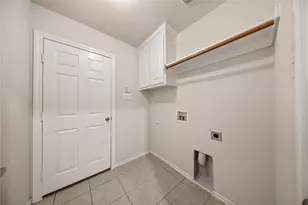 7043 Granville Ct, Dallas, TX 75249 - Photo 15