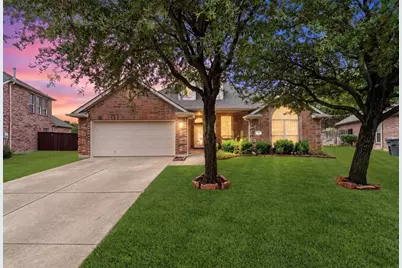 7043 Granville Court, Dallas, TX 75249 - Photo 3