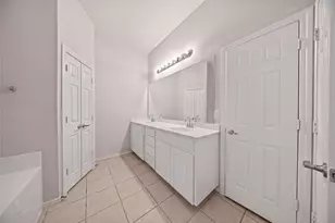 7043 Granville Ct, Dallas, TX 75249 - Photo 23