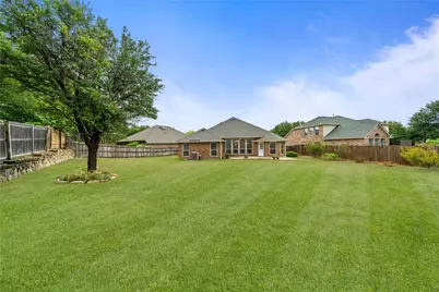 7043 Granville Court, Dallas, TX 75249 - Photo 25