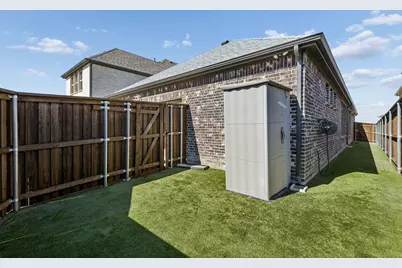 2113 Almassera Drive, Little Elm, TX 75068 - Photo 31