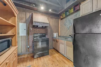 705 N Main Street, Grapevine, TX 76051 - Photo 25