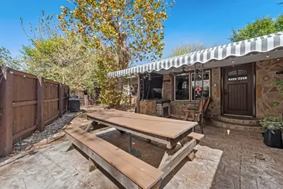 705 N Main Street, Grapevine, TX 76051 - Photo 37