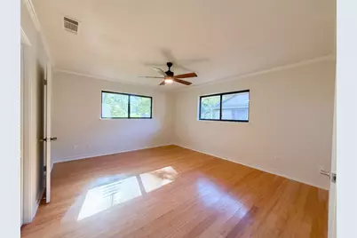 607 Turtle Creek Drive, Greenville, TX 75402 - Photo 11