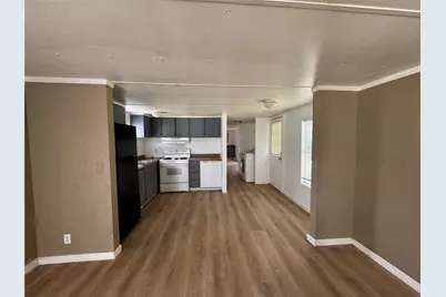 204 W Tarrant Street, Cumby, TX 75433 - Photo 3