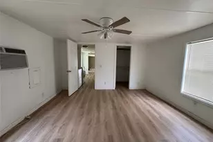 204 W Tarrant St, Cumby, TX 75433 - Photo 11