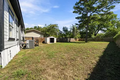 1207 Paul Quinn Street, Waco, TX 76704 - Photo 21
