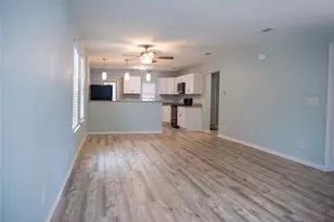506 W 7th St, Bonham, TX 75418 - Photo 21
