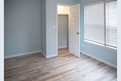 506 W 7th Street, Bonham, TX 75418 - Photo 9