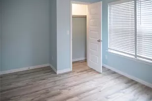 506 W 7th St, Bonham, TX 75418 - Photo 9