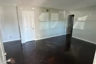 12220 Holt Dr, Dallas, TX 75218 - Photo 3