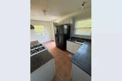 12220 Holt Drive, Dallas, TX 75218 - Photo 7