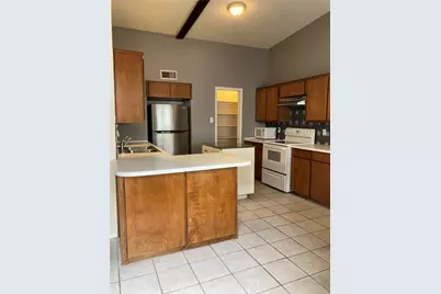 2714 McCart Avenue, Fort Worth, TX 76110 - Photo 15