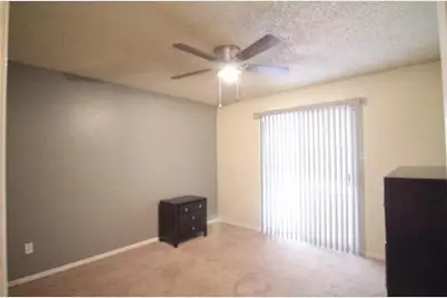 2714 McCart Avenue, Fort Worth, TX 76110 - Photo 19