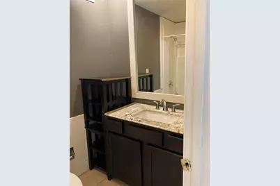 2714 McCart Avenue, Fort Worth, TX 76110 - Photo 11