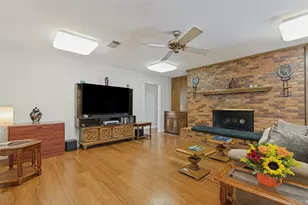 3005 Coronado St, Irving, TX 75062 - Photo 5