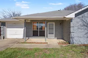 114 Prairie Creek Cir, Princeton, TX 75407 - Photo 1