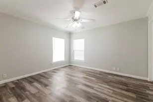 2536 Kool Ave, Dallas, TX 75241 - Photo 11