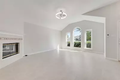 7016 Snowivy Court, Arlington, TX 76001 - Photo 7