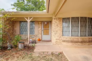 1201 N 10th St, Ballinger, TX 76821 - Photo 7