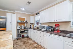 1201 N 10th St, Ballinger, TX 76821 - Photo 19