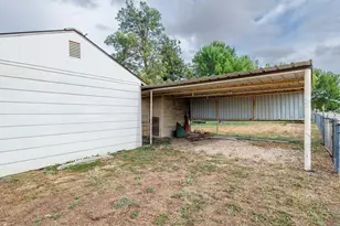 1201 N 10th St, Ballinger, TX 76821 - Photo 37