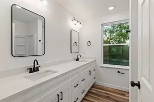 104 E Miller, Whitewright, TX 75491 - Photo 15