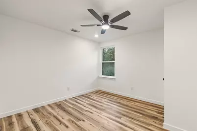 104 E Miller, Whitewright, TX 75491 - Photo 19