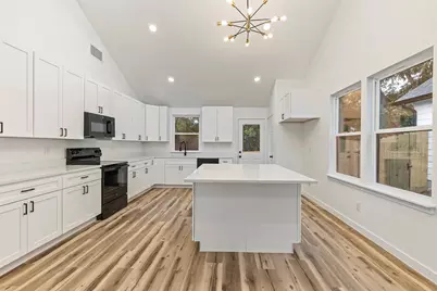 104 E Miller, Whitewright, TX 75491 - Photo 11